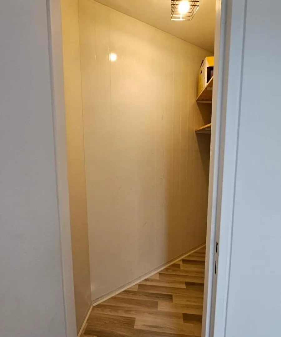 Le Valentina - Chambres Au Pied Du Lac Et Du Metro Creteil France