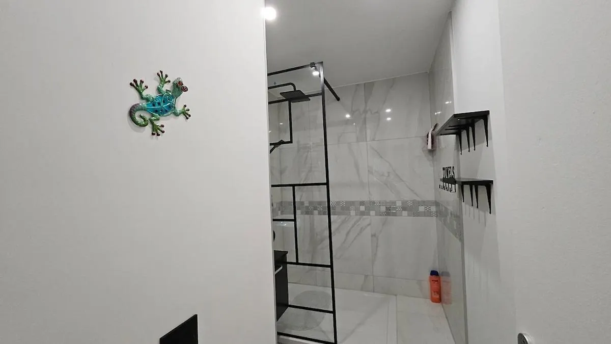 Le Valentina - Chambres Au Pied Du Lac Et Du Metro Creteil Apartment