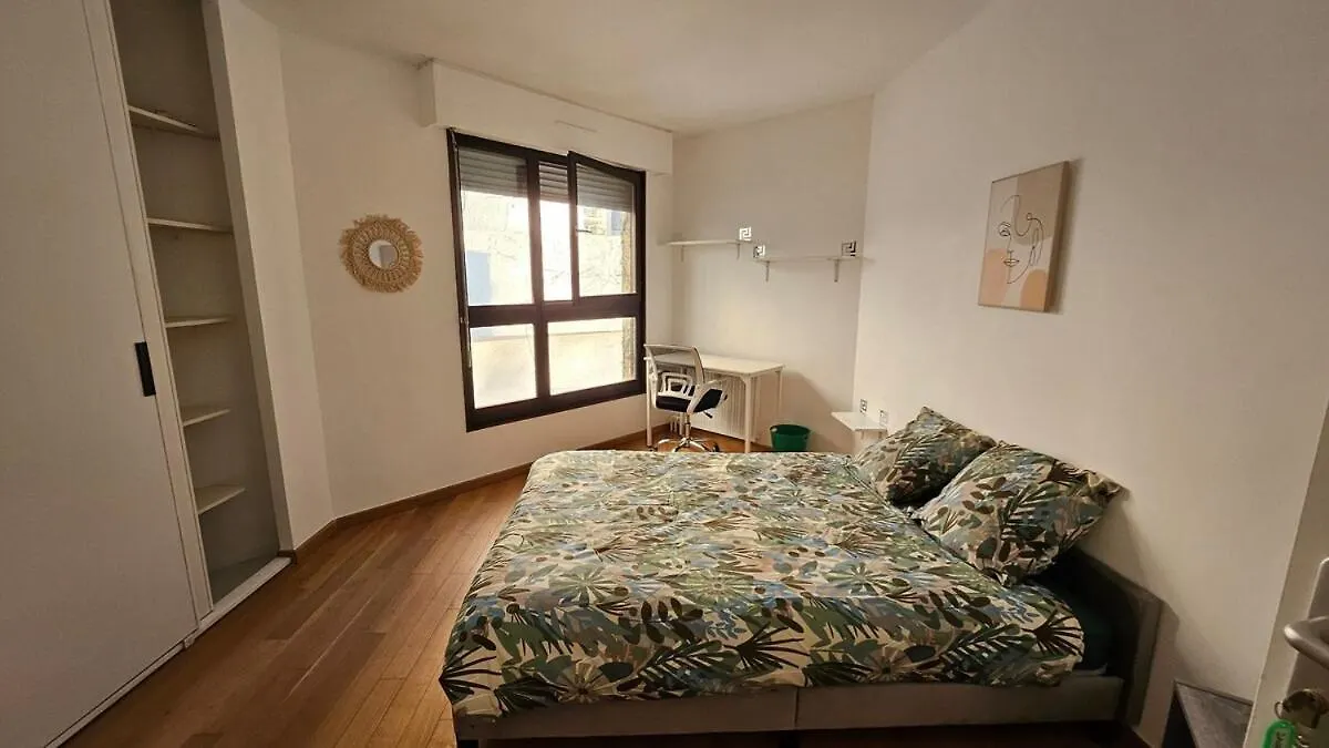 Apartment Le Valentina - Chambres Au Pied Du Lac Et Du Metro Creteil France